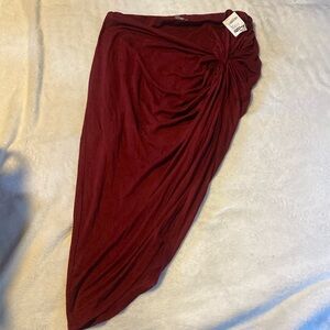 Maroon Charlotte Russe knot front skirt